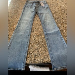 Never Worn Brandy Melville Jeans with tags.